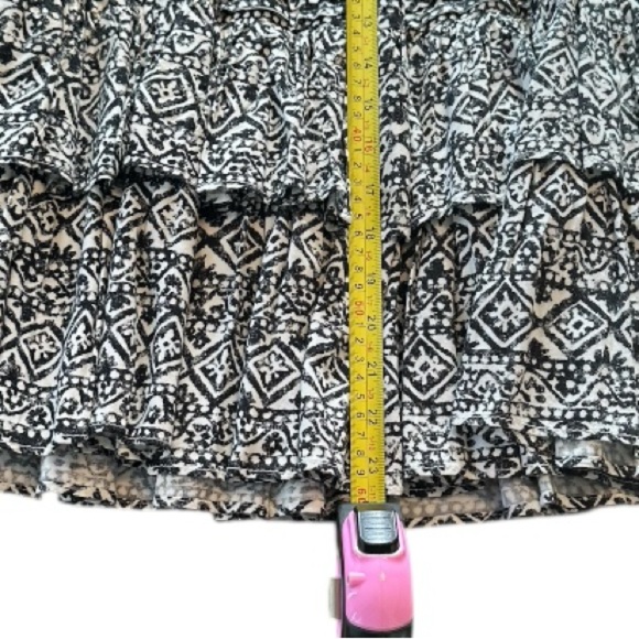 Lauren Ralph Lauren Soft Black Ivory Smocked Boho Skirt Ruffle Tiered 16W XXL - Picture 6 of 9